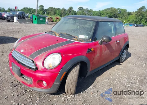 2013 Mini Hardtop Cooper from USA, damaged, VIN WMWSU3C52DT549710